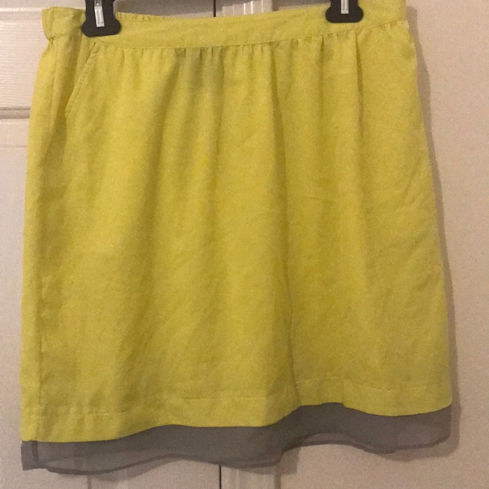 Skirt with pockets